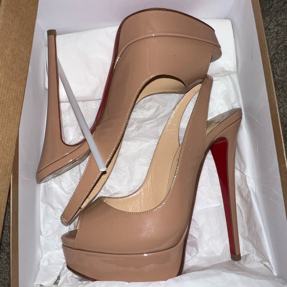 Authentic Christian Louboutin Lady peep size 5